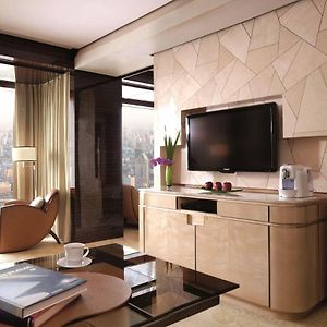 Shanghai Bund View Suite